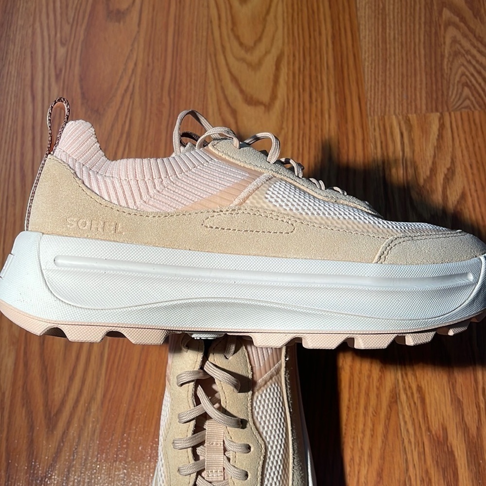 Sorel Ona 503 Low Top Sneakers. NEW - Picture 2 of 6